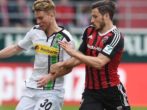 Berita Bola: Postecoglou Bantu Tingkatkan Skills Mathew Leckie