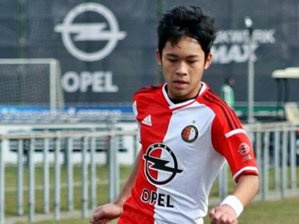 Berita Sepakbola: Pemain Feyenoord Ini Bakal Hadir di Stadion Manahan Solo Sabtu Besok