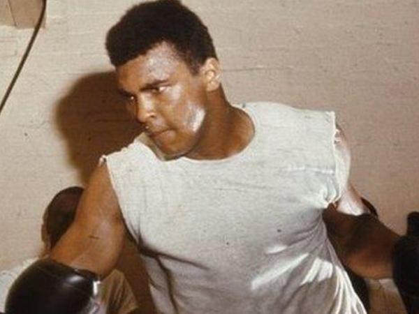 Berita Tinju: Ini Kata Orang Tentang Muhammad Ali