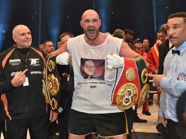 Berita Tinju: Tyson Fury Puas Usai Kalahkan Vladimir Klitschko