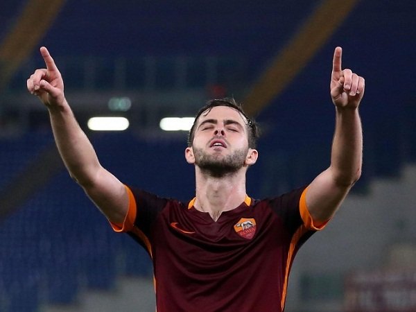 Berita Transfer: Manchester United saingi Barcelona dapatkan Miralem Pjanic