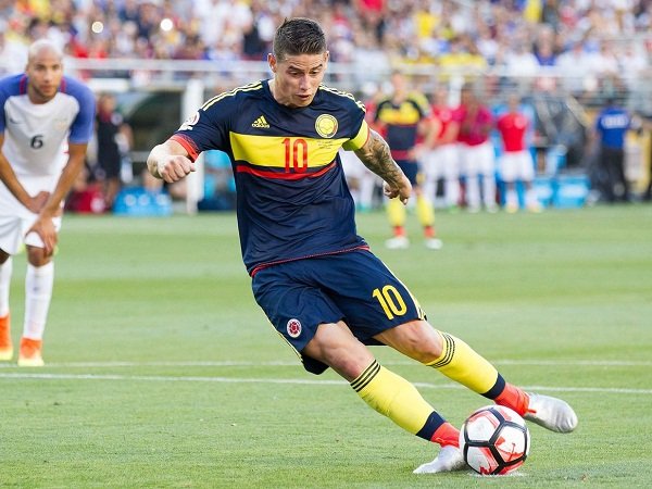 Berita Transfer: Eks pelatih timnas Kolombia sarankan James Rodriguez untuk tinggalkan Real Madrid