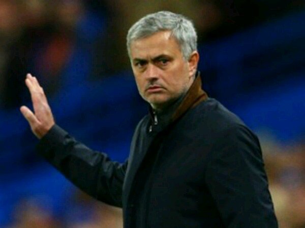 Berita Sepak Bola: Daftar 13 Pemain Manchester United Yang Akan Dijual Jose Mourinho