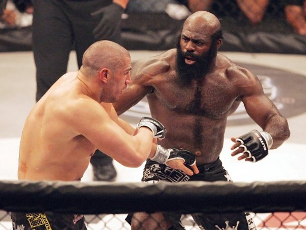 Berita MMA: Altelt MMA Kimbo Slice Meninggal Dunia