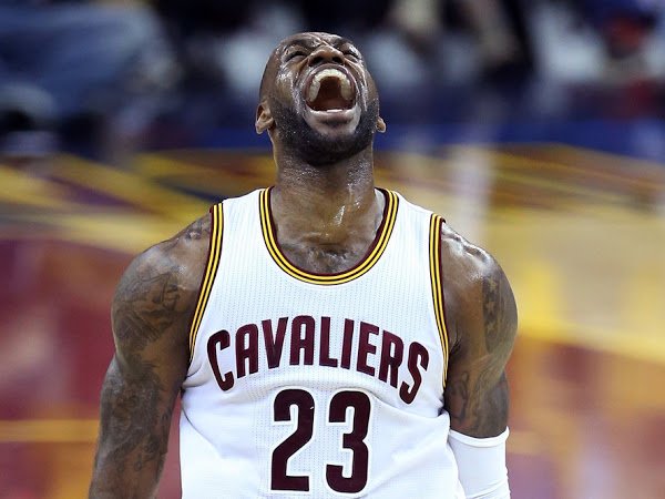 Berita Basket : LeBron James Bawa Cleveland Menangi Game ke 3