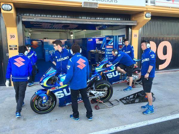 Berita MotoGP: Kendala Elektronik Masih Menjadi Kendala Utama Tim Suzuki