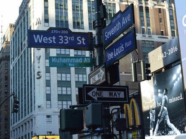 Berita Tinju: Wow! Muhammad Ali Way Ganti Manhattan Street