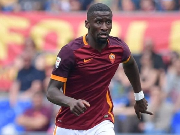 Berita Transfer: Cedera Antonio Rudiger mengubah rencana AS Roma di bursa transfer