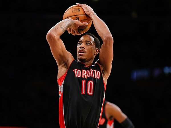Berita Basket : DeMar DeRozan Pastikan Ikut Bursa Free Agent