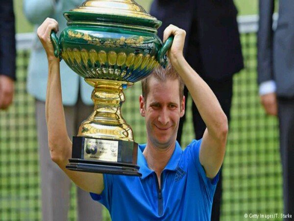 Berita Tenis: Florian Mayer Juara Tenis Gerry Webber Terbuka 2016