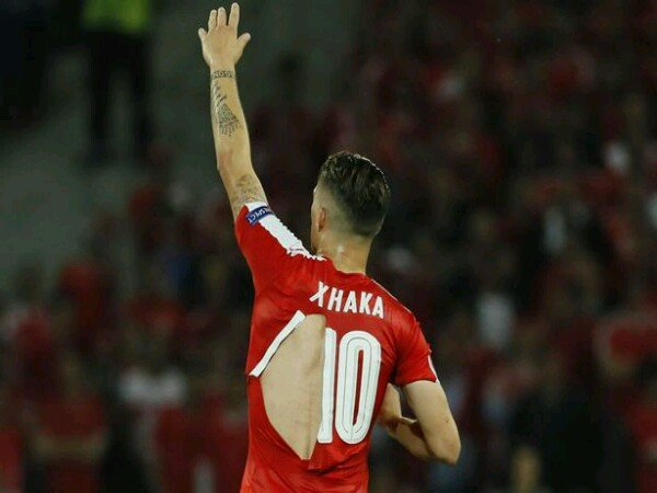 Berita Berita Piala Eropa 2016: Ini Guyonan Untuk Puma Setelah Kaos Timnas Swiss Sobek