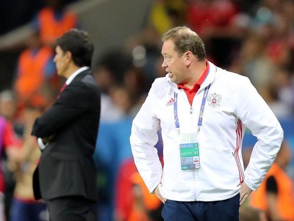 Berita Piala Eropa 2016: Pelatih Rusia Ajukan Pengunduran Diri