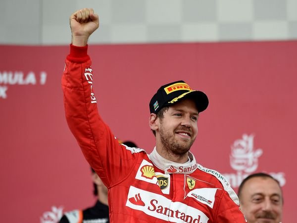 Berita F1: Pembatasan Penggunaan Radio di F1 Dianggap Sebastian Vettel Sebagai Dagelan