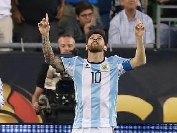 Berita Sepak Bola: Kilas Balik Argentina VS USA