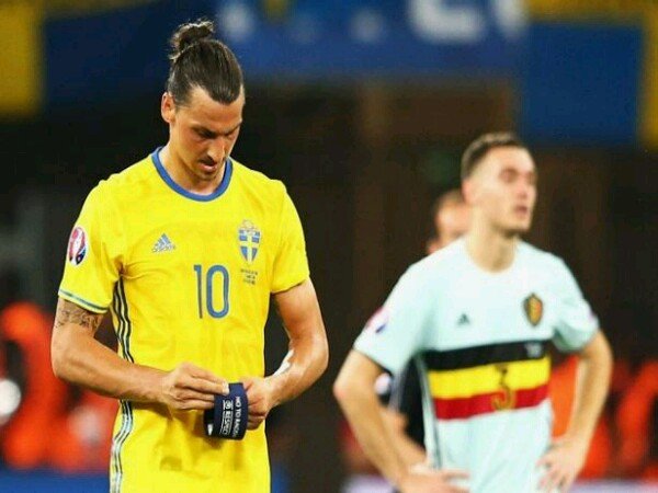 Berita Piala Eropa 2016: Ibrahimovic Akhiri Karir Dalam Kekalahan