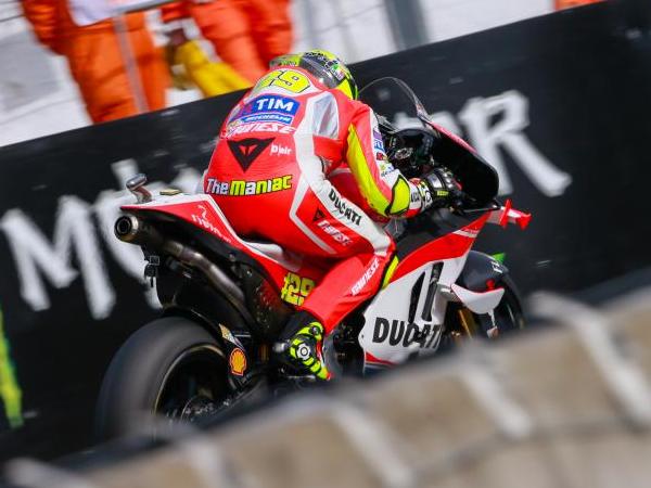 Berita MotoGP: Jelang Assen Iannone Tak Pusing Pikirkan Posisi Grid