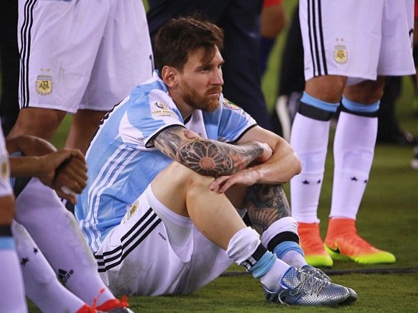 Berita Copa America Centenario: Sergio Aguero nyatakan tak hanya Lionel Messi yang akan pensiun dari timnas
