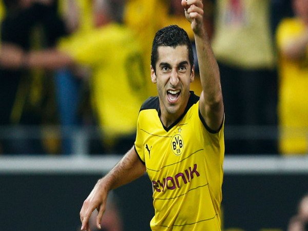 Berita Transfer: Mkhitaryan Semakin Dekat Ke Manchester United