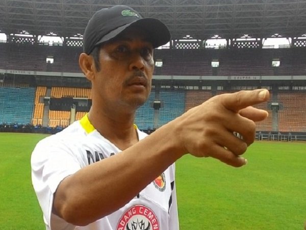 Berita TSC 2016 : Pelatih Semen Padang Sesalkan Putsan Kemenpora