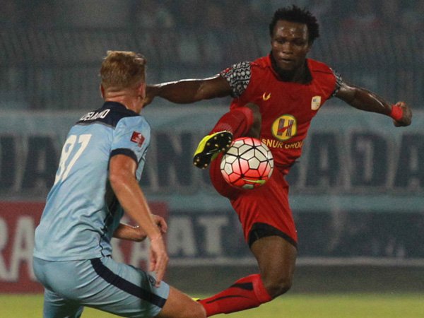 Berita TSC 2016: Permainan Persela Lamongan Dapat Sorotan Sutan Harhara