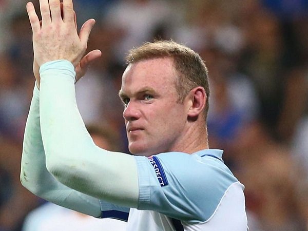 Berita Piala Eropa: Wayne Rooney tak memaksa Inggris dilatih oleh orang lokal