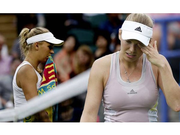 Berita Tenis: Caroline Wozniacki Angkat Kaki Dari Wimbledon 2016