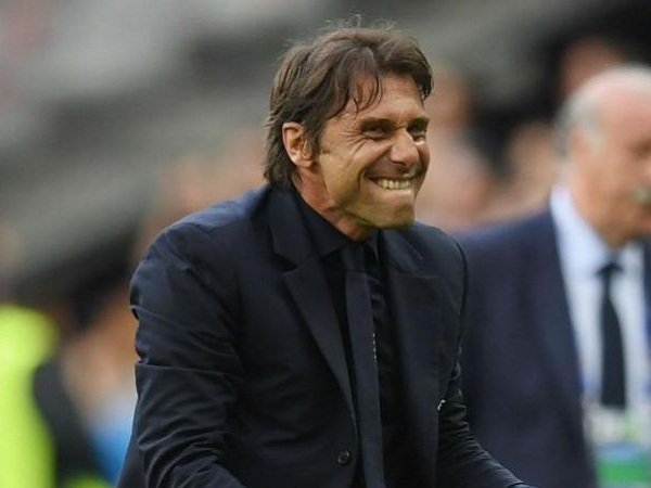 Berita Piala Eropa: Christian Vieri sebut Antonio Conte buat Italia bangga