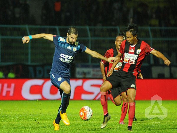 Berita TSC 2016 : Preview Arema Cronus VS Semen Padang FC
