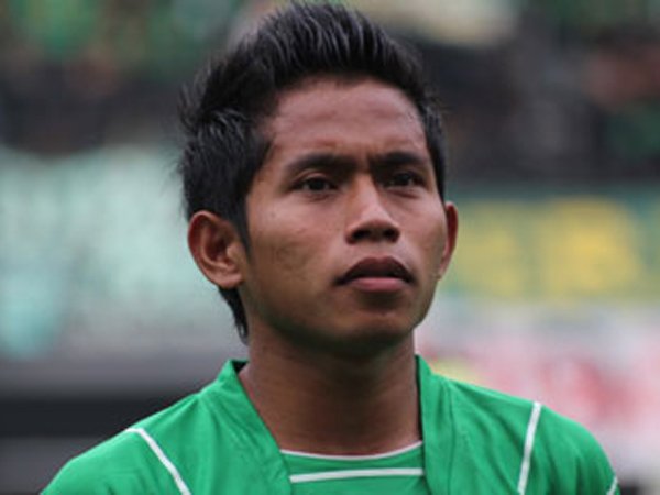 Berita Sepak Bola: Persebaya Menang Gugatan, Andik Berharap Gajinya Dibayar