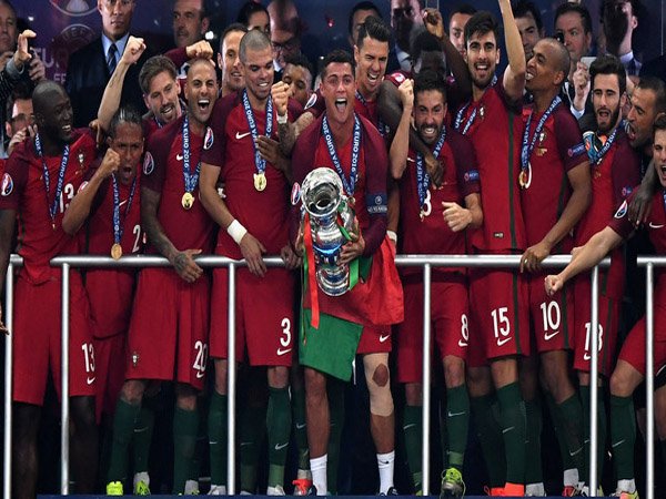 Berita Piala Eropa 2016: Fernando Santos Sudah Yakin Tim-nya Jadi Pemenang