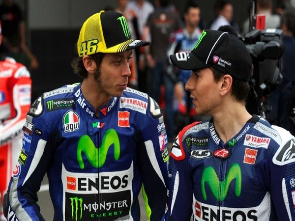 Berita MotoGP: Lagi, Rossi - Lorenzo Keluhkan Ban Michelin