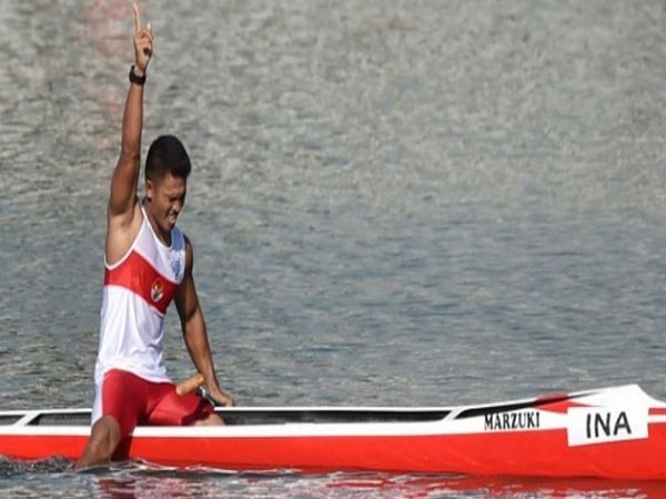 Berita Lomba Dayung Perahu Naga 2016: Tim Indonesia Meraih Dua Medali Emas