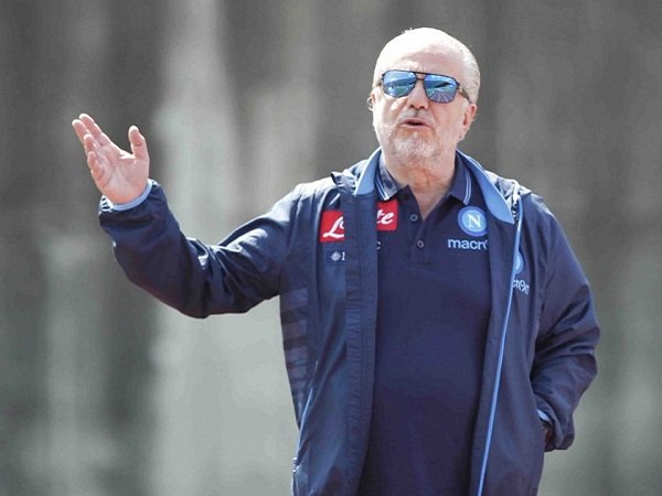 Berita Sepak Bola: Penyebab Kekesalah Presiden Napoli