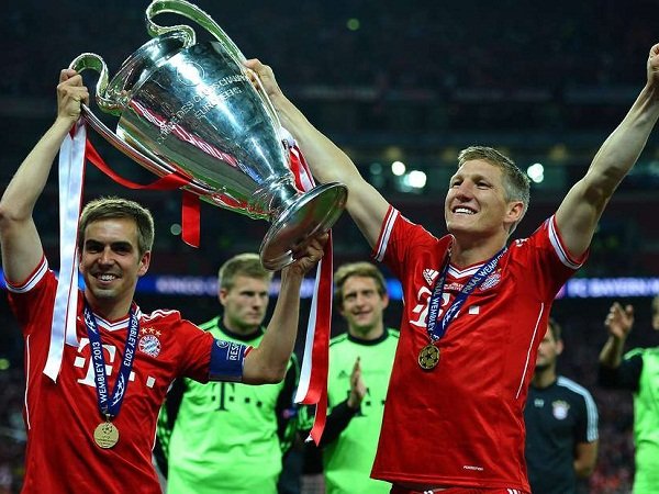 Berita Transfer Pemain: Philip Lahm Sebut Bastian Schweinsteiger Akan Kembali Ke Bayern Munich