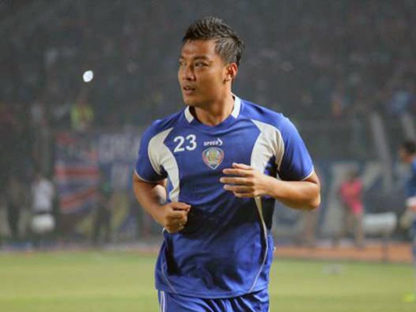 Berita Sepakbola: Saran Hamka Hamzah Untuk Pemain Muda Arema Yang Masuk Timnas