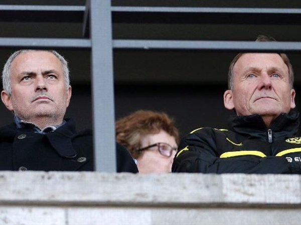 Berita Liga Jerman: Transfer Mkhitaryan ke MU Tak Pengaruhi Persahabatan Watzke Dan Mourinho