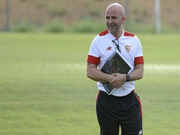 Berita Liga Spanyol: Jelang Laga Super Copa, Juru Taktik Sevilla Tebar Ancaman untuk Barcelona