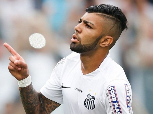 Berita Transfer Pemain: Santos Tahan Incaran Inter Milan dan Juventus Ini Hingga Akhir Musim
