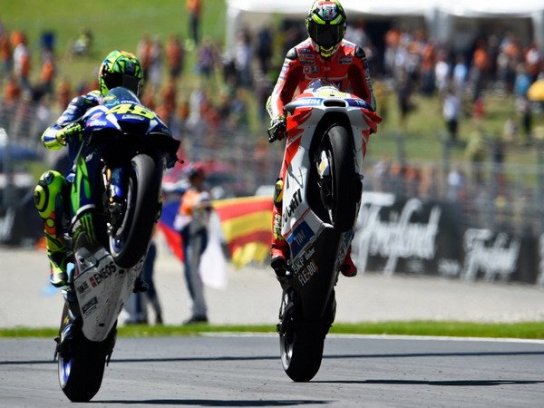 Berita MotoGP: Iannone Juara MotoGP Red Bull Ring 2016, Rossi Dan marquez Tercecer