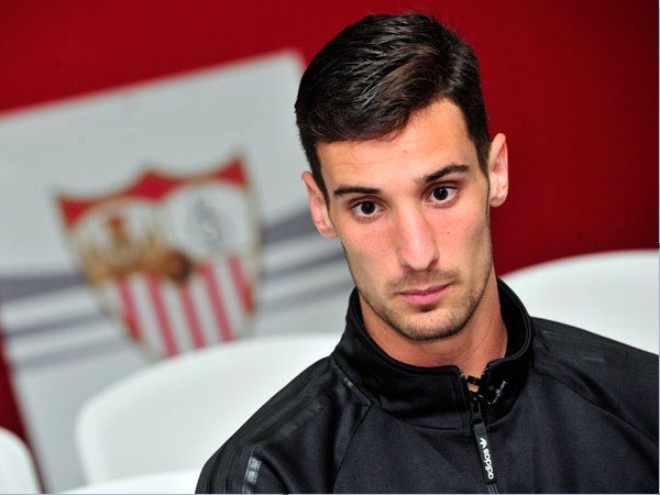 Berita Liga Spanyol: Kalah dari Barcelona, Kiper Sevilla Marah