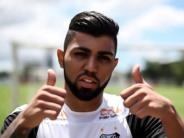 Berita Transfer Pemain: Raksasa Inggris Siap Saingi Inter Milan untuk Dapatkan Gabigol
