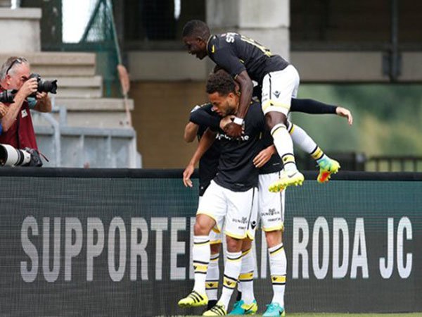 Berita Liga Belanda: Vitesse Akhirnya Berhasil Taklukkan Roda JC