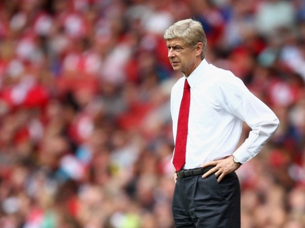 Berita Bola: Wenger Memprediksikan Penutupan Jendela Transfer Akan Sibuk