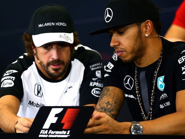 Berita Formula 1: Lewis Hamilton Khawatir Jika Fernando Alonso Pensiun Dini, Ini Alasannya