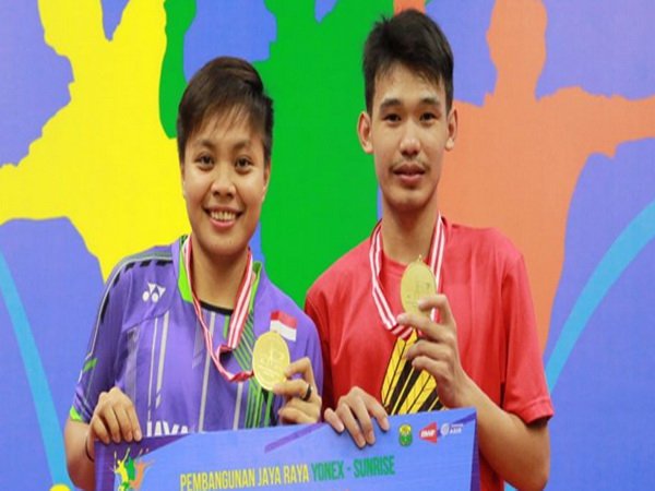 Berita Badminton: Rinov-Apriani Juara Ganda Campuran Jaya Raya Junior Grand Prix 2016