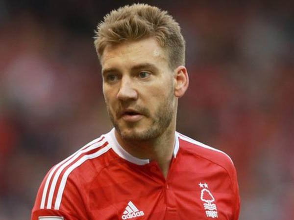 Berita Piala Liga Inggris: Kalau Cetak Gol Lawan Arsenal, Bendtner Akan Selebrasi, Tapi…