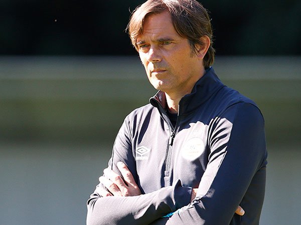 Berita Liga Belanda: Phillip Cocu Berharap Beri Hiburan bagi Penggemar