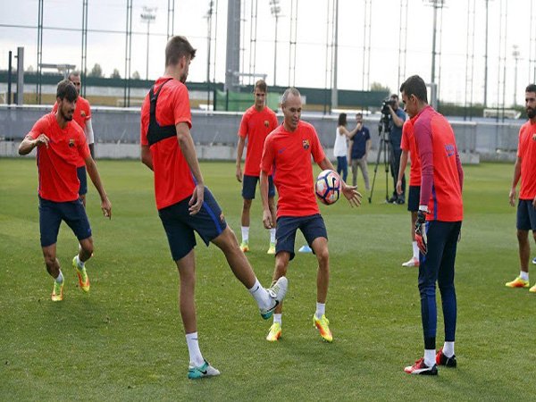 Berita Liga Spanyol: Daftar Skuat Barcelona Kontra Sporting Gijon