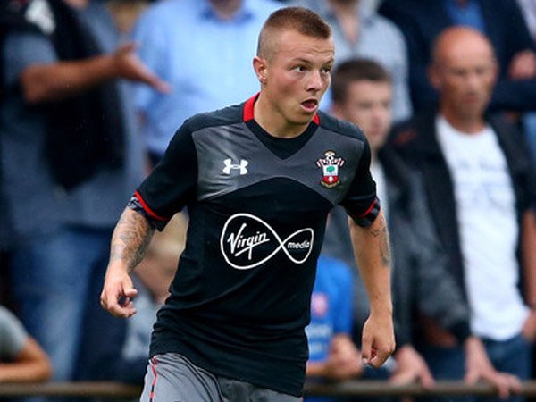 Berita Liga Inggris: Jordy Clasie Ingin Southampton Lanjutkan Momentum Baiknya