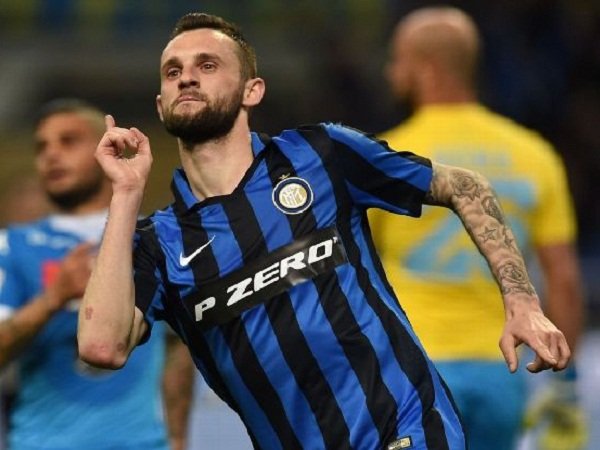 Berita Liga Europa: Maafkan Brozovic, Frank de Boer Patok Kemenangan Sebagai Harga Mati Lawan Sparta Prague